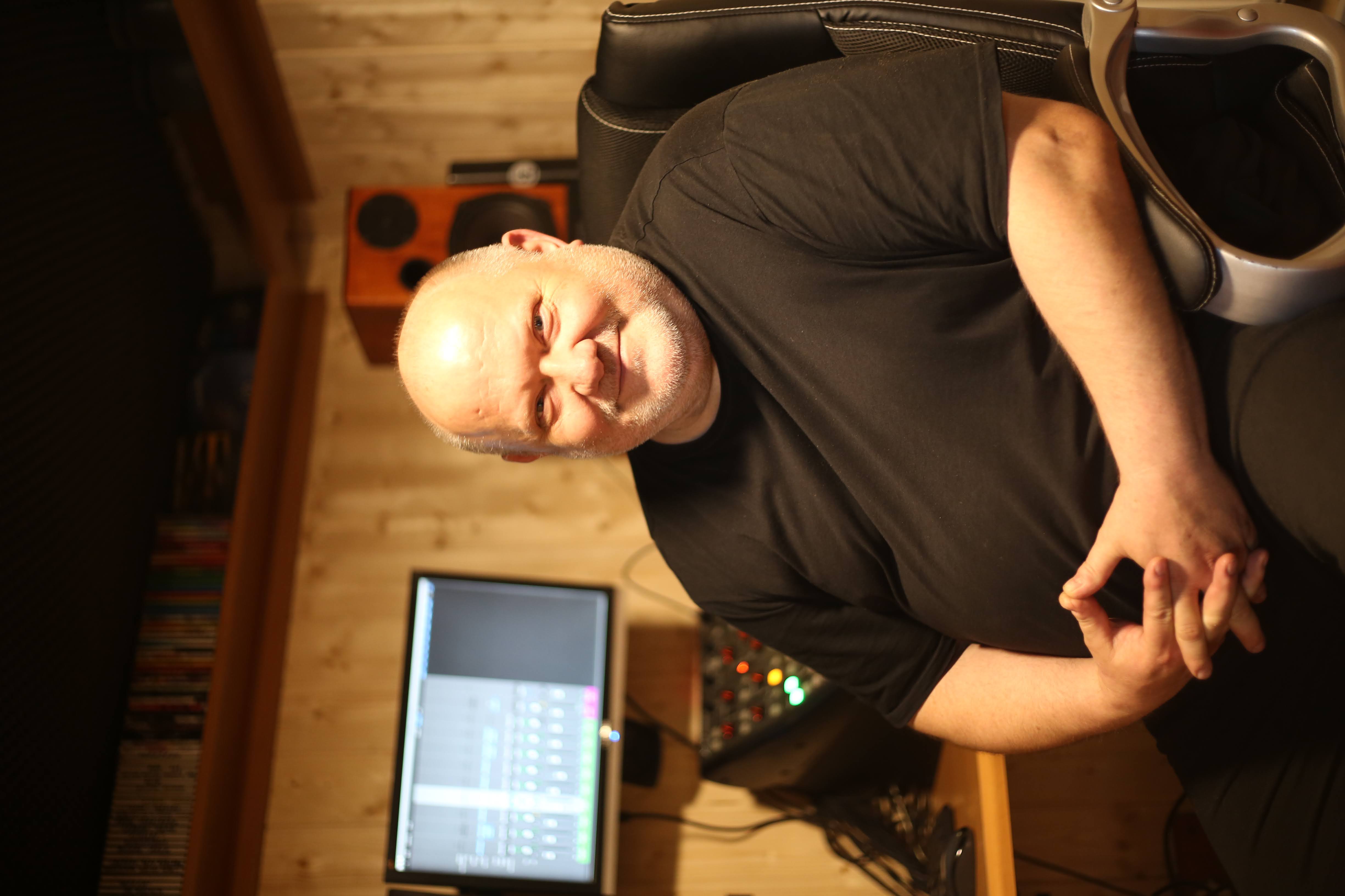 Paweł Wietrzyński w studiu